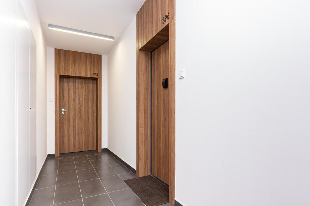 Apartments Varsovia Kasprzaka By Noclegi Renters Extérieur photo